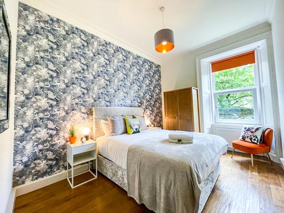 Desirable 2 Bed Apt Near Edinburgh Castle Διαμέρισμα Εξωτερικό φωτογραφία