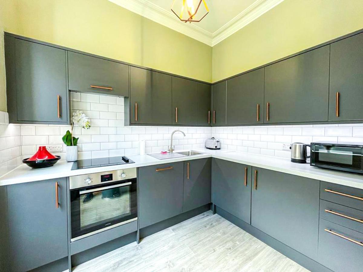 Desirable 2 Bed Apt Near Edinburgh Castle Εξωτερικό φωτογραφία