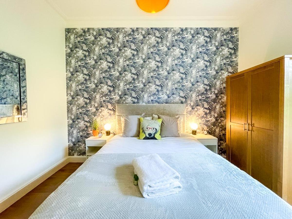 Desirable 2 Bed Apt Near Edinburgh Castle Εξωτερικό φωτογραφία
