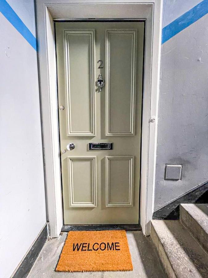 Desirable 2 Bed Apt Near Edinburgh Castle Εξωτερικό φωτογραφία