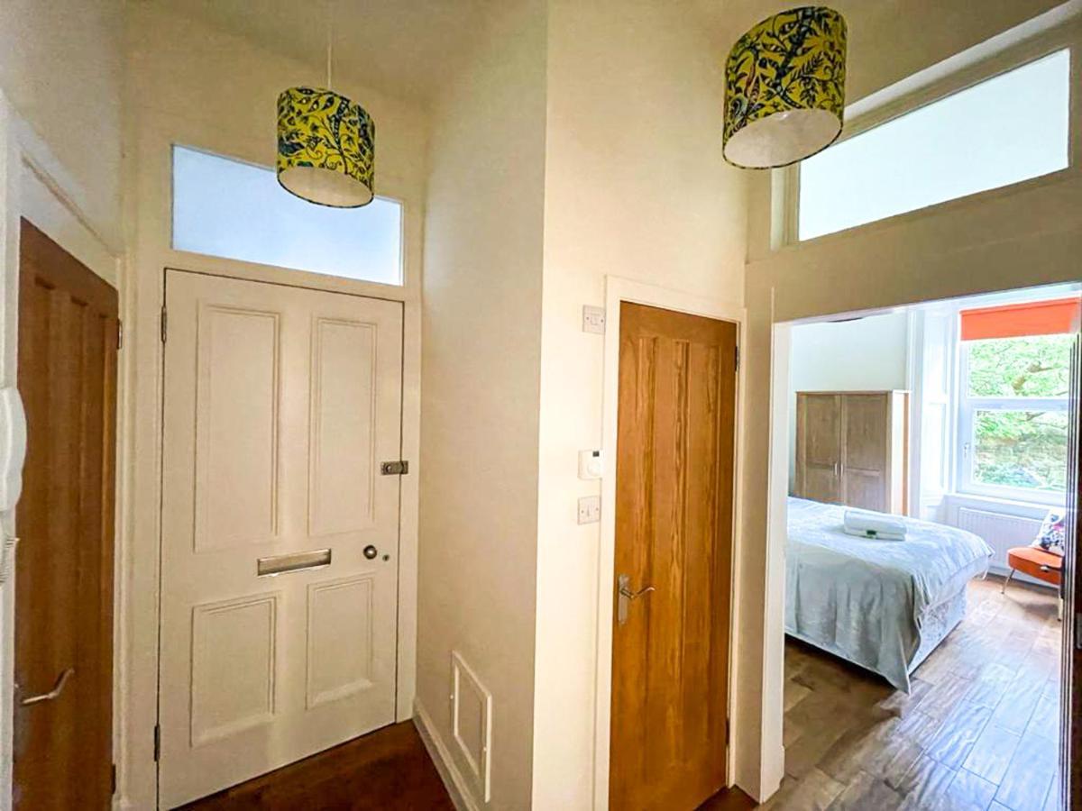 Desirable 2 Bed Apt Near Edinburgh Castle Εξωτερικό φωτογραφία