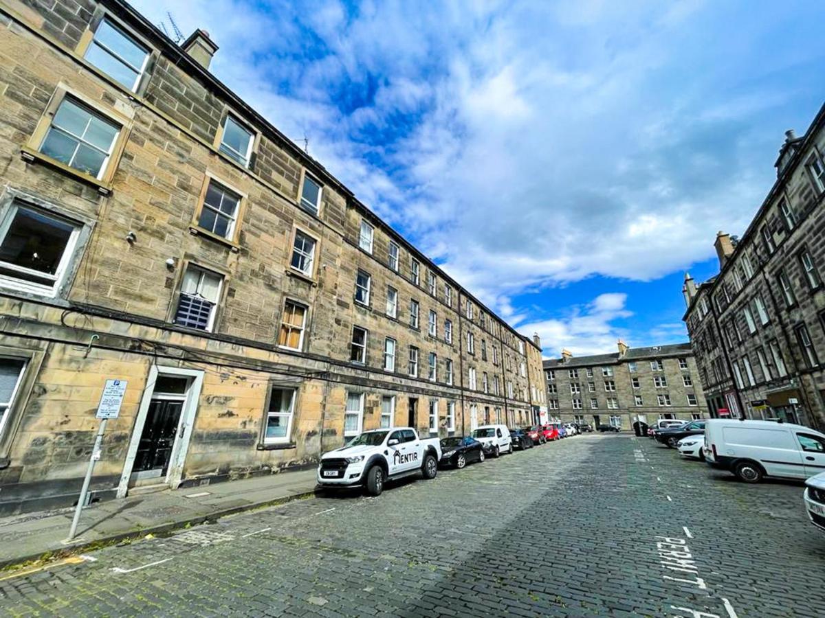 Desirable 2 Bed Apt Near Edinburgh Castle Εξωτερικό φωτογραφία